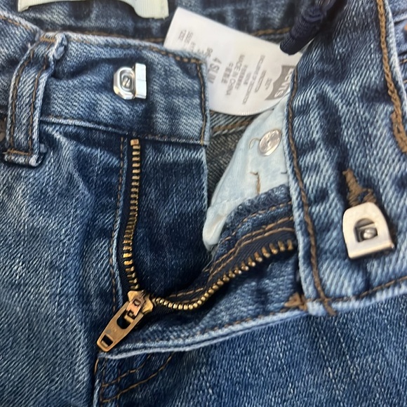 Levi’s 505 Medium Wash Jean Size 4 SLIM - Picture 2 of 8